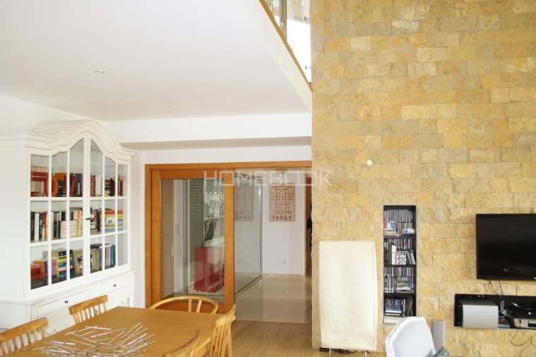 Moradia T4 para Arrendamento em Agualva e Mira-Sintra Foto 43