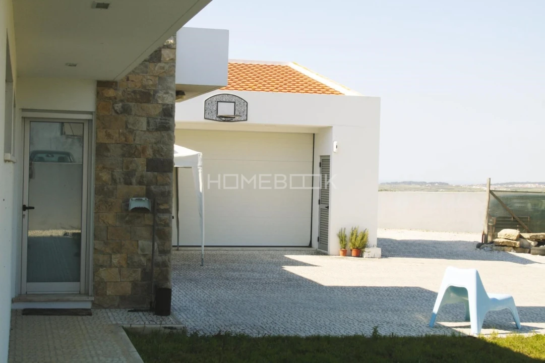 Moradia T4 para Arrendamento em Agualva e Mira-Sintra Foto 15