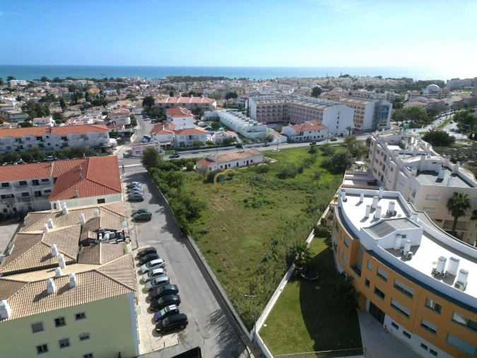 Terreno para Venda em Albufeira e Olhos de Água Foto 2