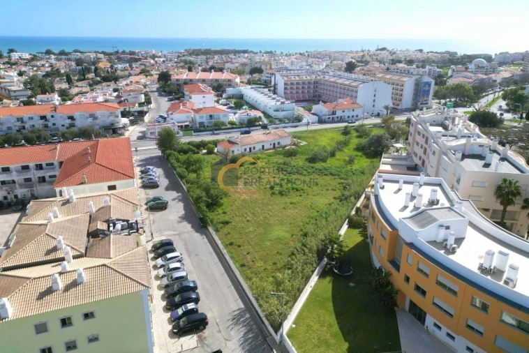 Terreno para Venda em Albufeira e Olhos de Água Foto 6