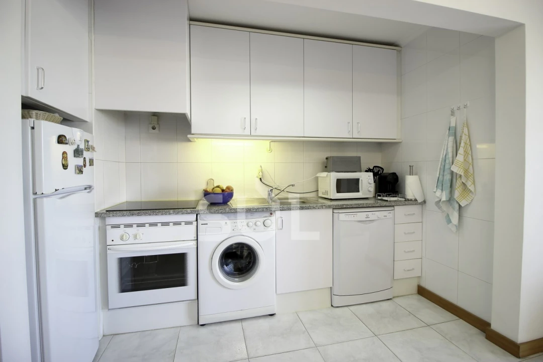 Apartamento T1 para Venda em Portimão Foto 11