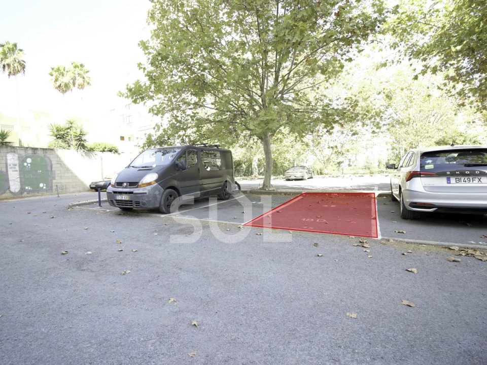 Apartamento T1 para Venda em Portimão Foto 22