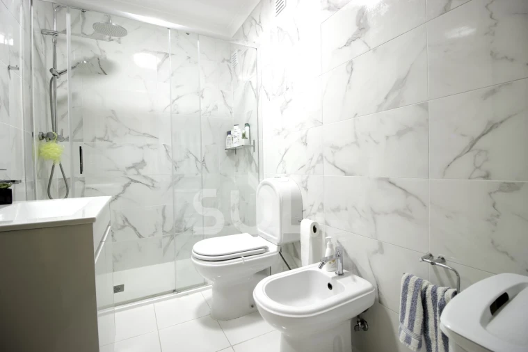 Apartamento T1 para Venda em Portimão Foto 5