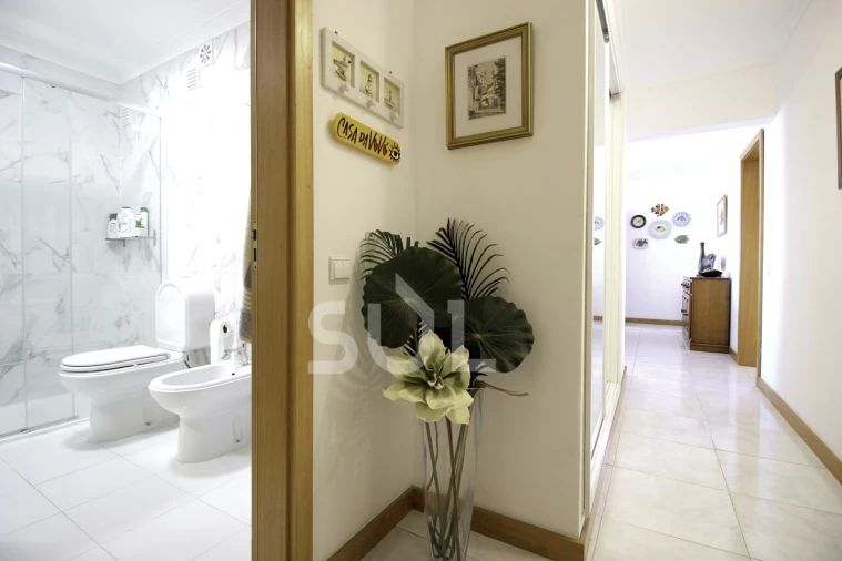 Apartamento T1 para Venda em Portimão Foto 4