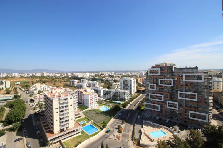 Apartamento T1 para Venda em Portimão Foto 14