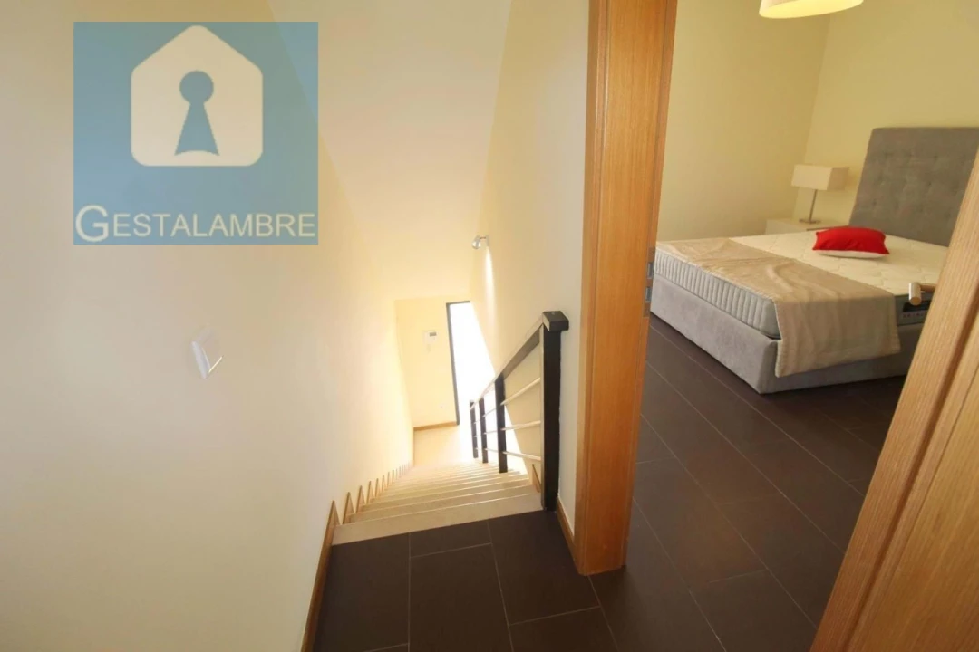 Moradia T3 para Venda em Albufeira e Olhos de Água Foto 22