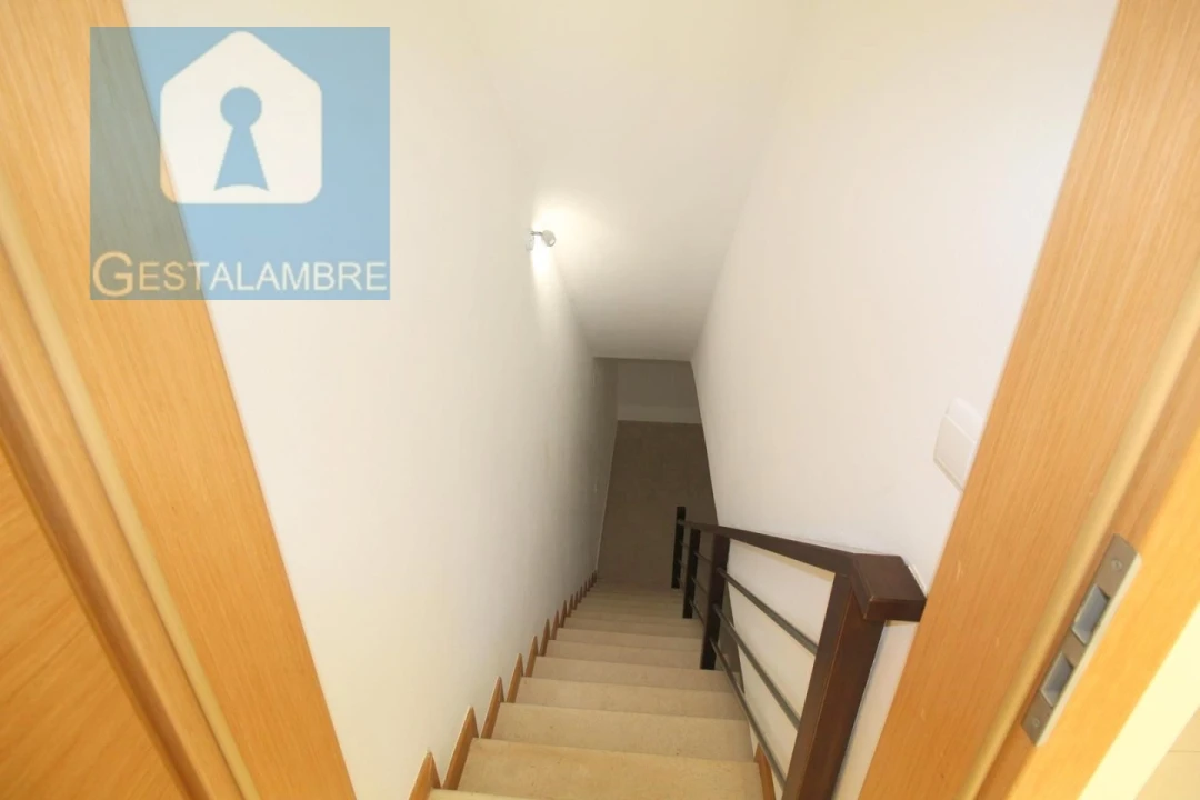 Moradia T3 para Venda em Albufeira e Olhos de Água Foto 35