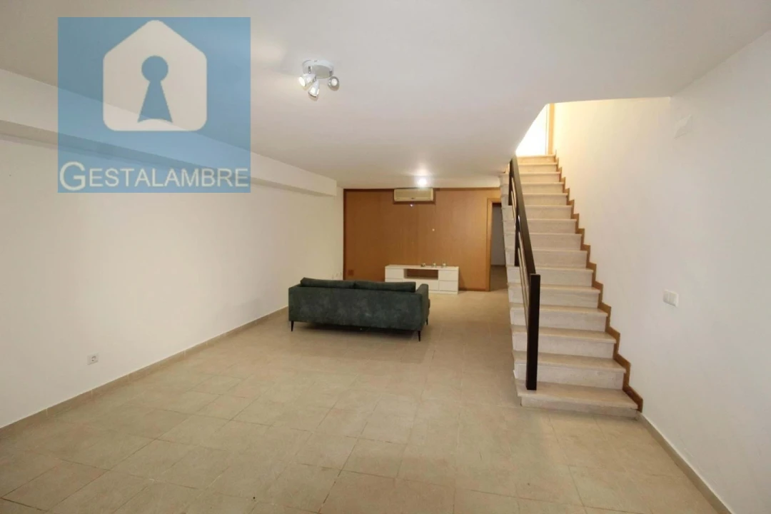 Moradia T3 para Venda em Albufeira e Olhos de Água Foto 37