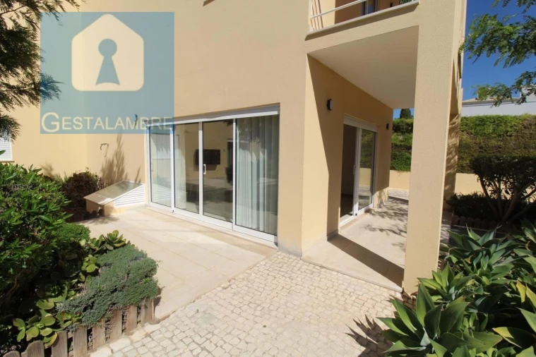 Moradia T3 para Venda em Albufeira e Olhos de Água Foto 15