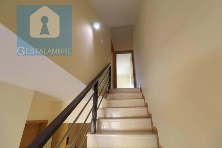 Moradia T3 para Venda em Albufeira e Olhos de Água Foto 19