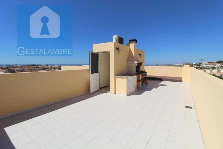 Moradia T3 para Venda em Albufeira e Olhos de Água Foto 30