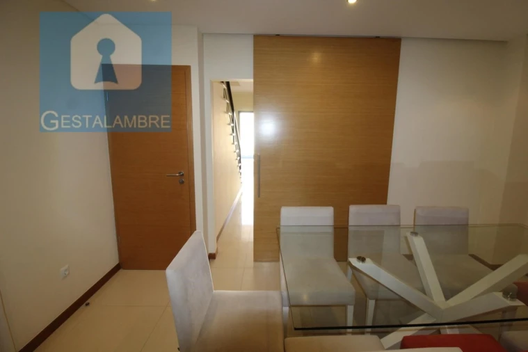 Moradia T3 para Venda em Albufeira e Olhos de Água Foto 41