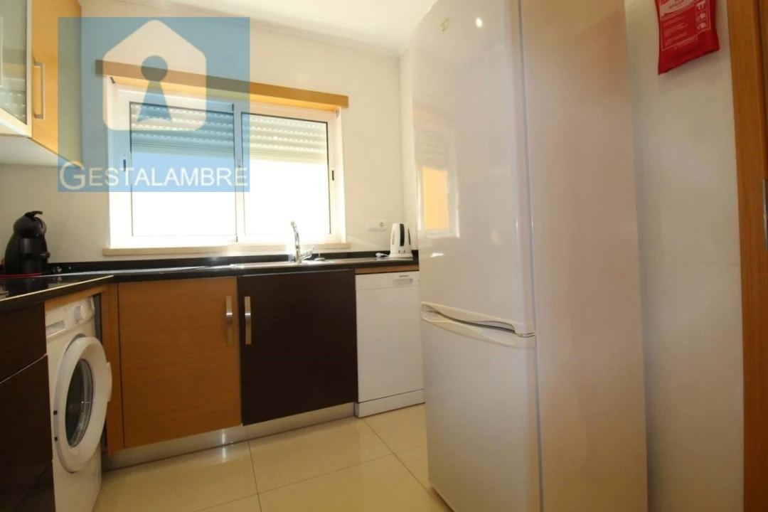 Moradia T2 para Venda em Albufeira e Olhos de Água Foto 14