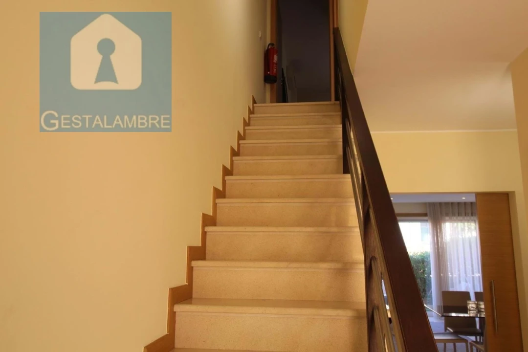 Moradia T2 para Venda em Albufeira e Olhos de Água Foto 15