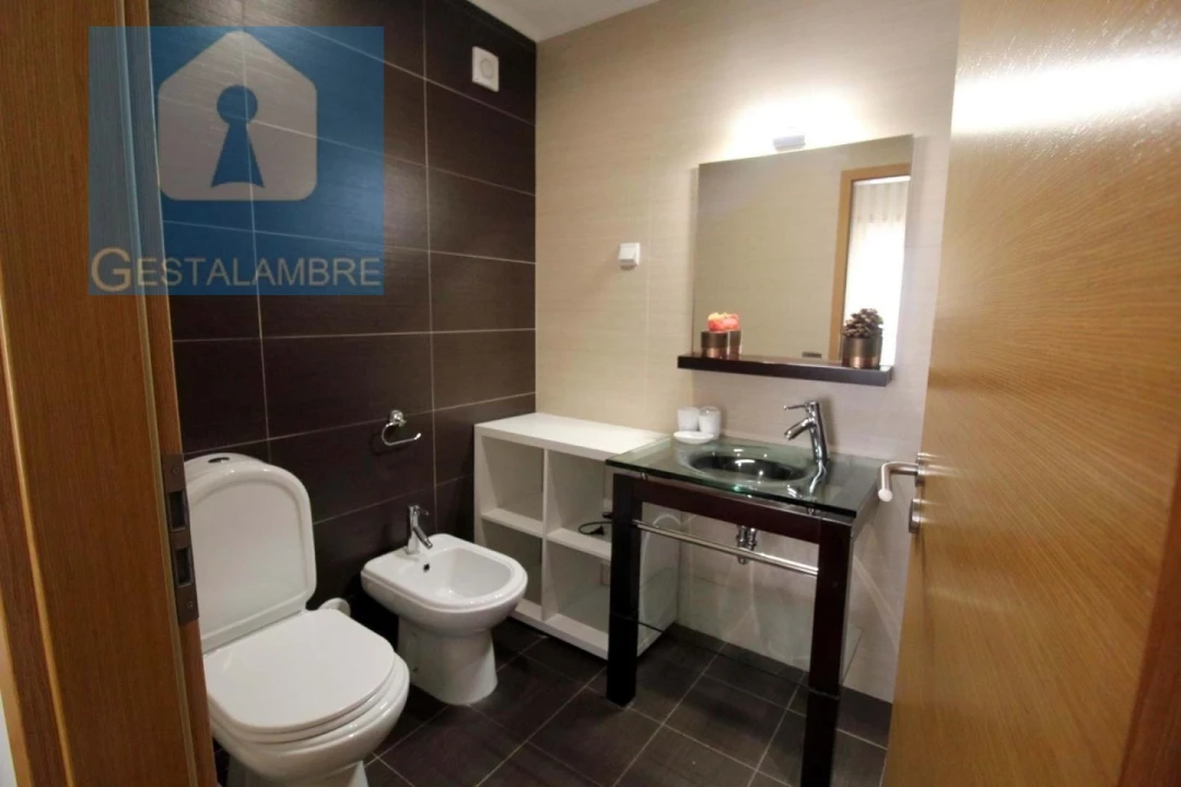 Moradia T2 para Venda em Albufeira e Olhos de Água Foto 4