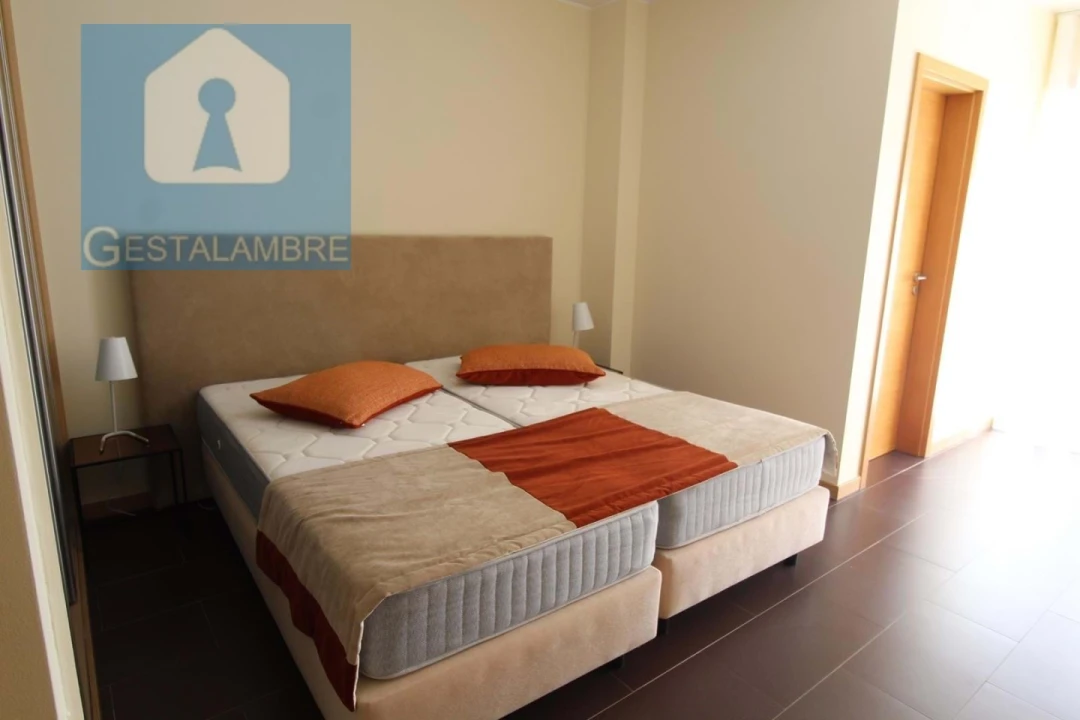 Moradia T2 para Venda em Albufeira e Olhos de Água Foto 5