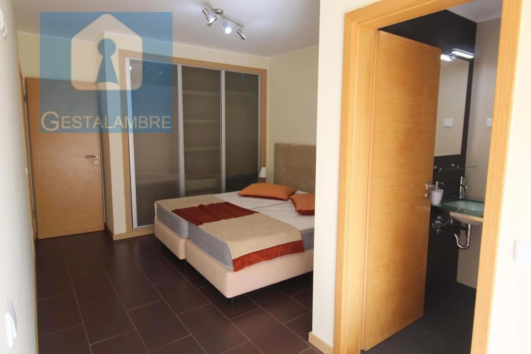 Moradia T2 para Venda em Albufeira e Olhos de Água Foto 24