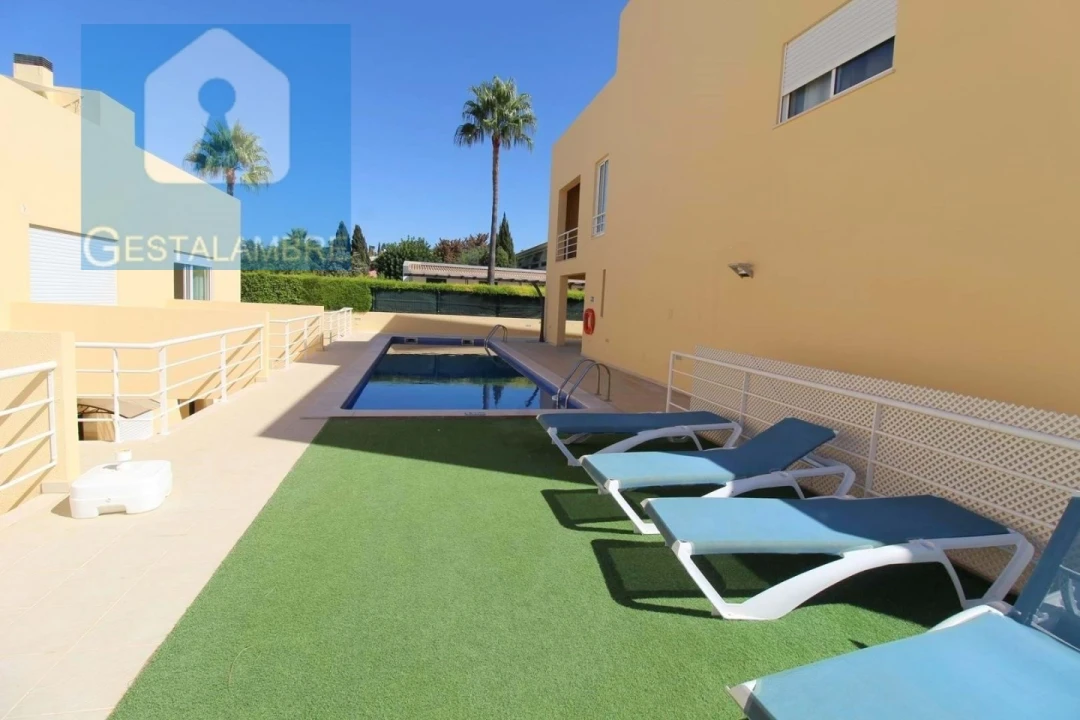 Moradia T2 para Venda em Albufeira e Olhos de Água Foto 25