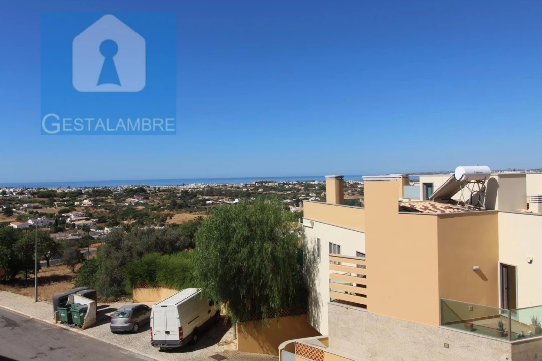 Moradia T2 para Venda em Albufeira e Olhos de Água Foto 30