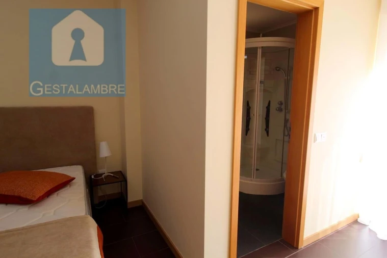 Moradia T2 para Venda em Albufeira e Olhos de Água Foto 21