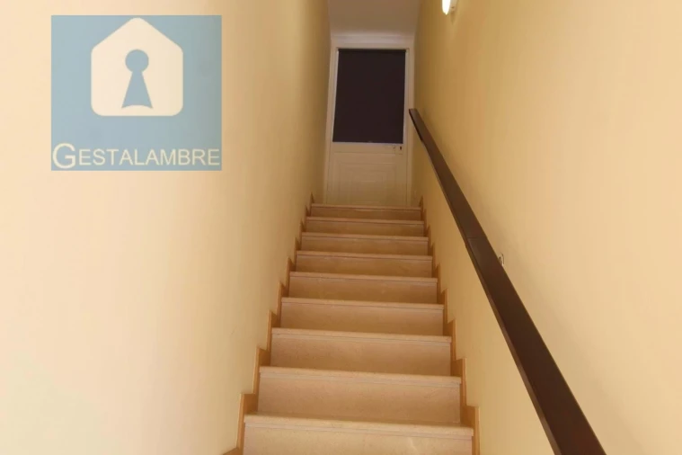 Moradia T2 para Venda em Albufeira e Olhos de Água Foto 26