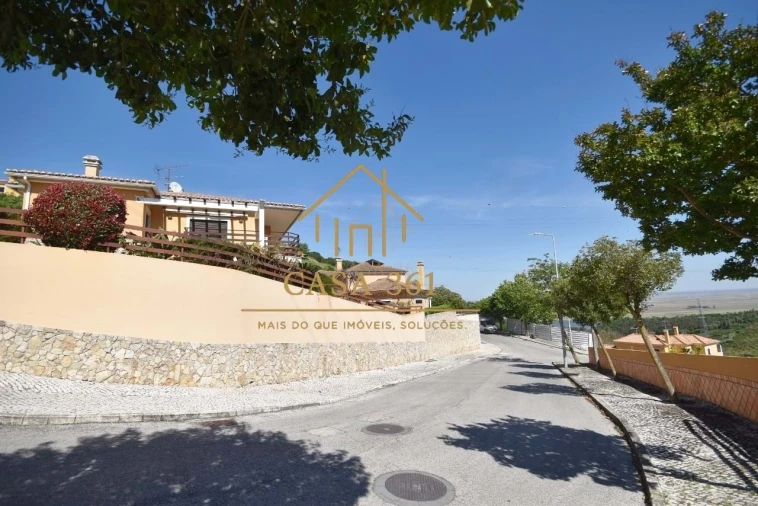 Terreno para Venda em Vila Franca de Xira Foto 4