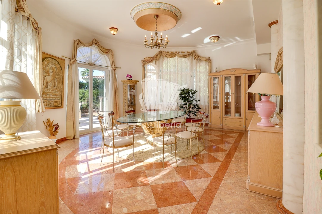 Moradia T4 para Venda em Lagoa e Carvoeiro Foto 17