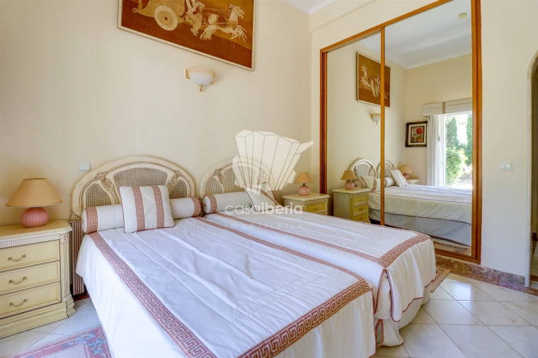 Moradia T4 para Venda em Lagoa e Carvoeiro Foto 25