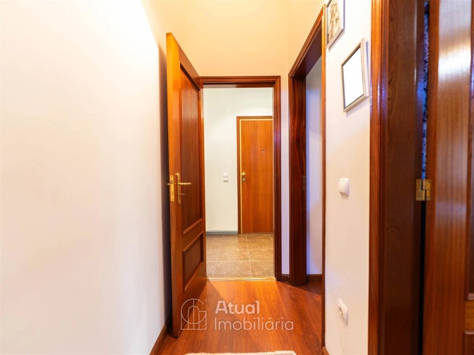 Apartamento T2 para Venda em Caldas de Vizela (São Miguel e São João) Foto 11