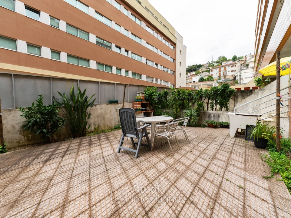 Apartamento T2 para Venda em Caldas de Vizela (São Miguel e São João) Foto 20