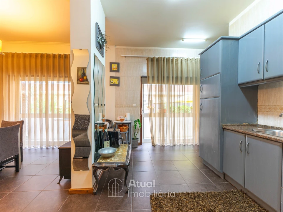 Apartamento T2 para Venda em Caldas de Vizela (São Miguel e São João) Foto 4