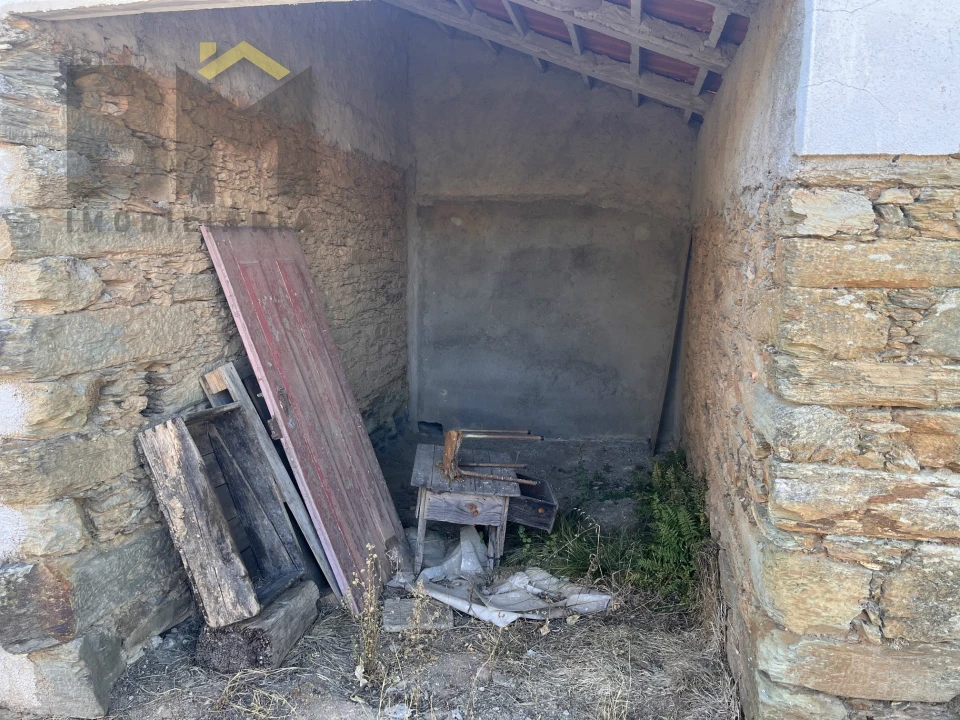 Moradia T0 para Venda em Santo Andre das Tojeiras Foto 21