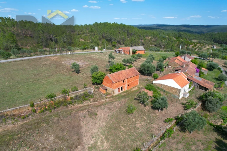 Moradia T0 para Venda em Santo Andre das Tojeiras Foto 3