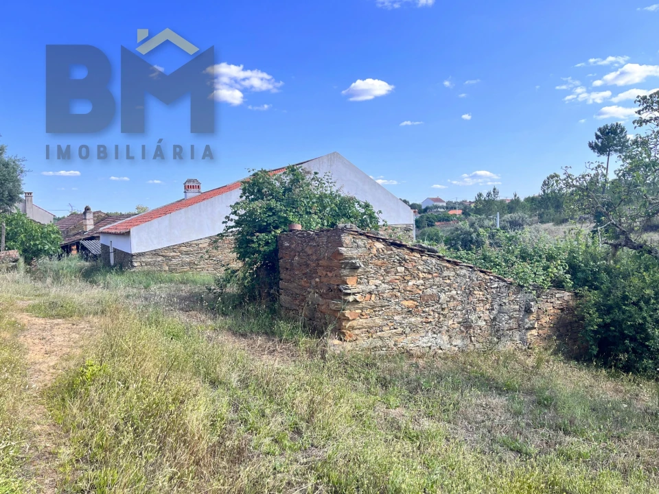 Moradia T0 para Venda em Santo Andre das Tojeiras Foto 19