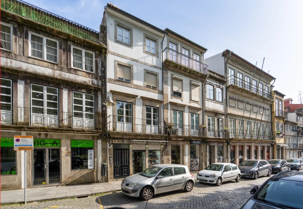 Apartamento T2 para Arrendamento férias em Braga (Maximinos, Sé e Cividade) Foto 4