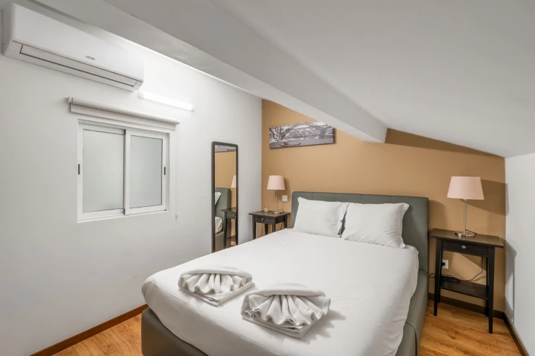 Apartamento T1 para Arrendamento férias em Braga (Maximinos, Sé e Cividade)