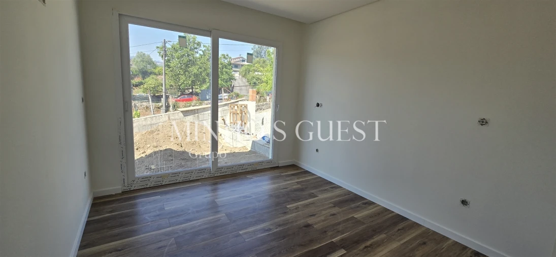 Moradia T3 para Venda em Espinho Foto 20