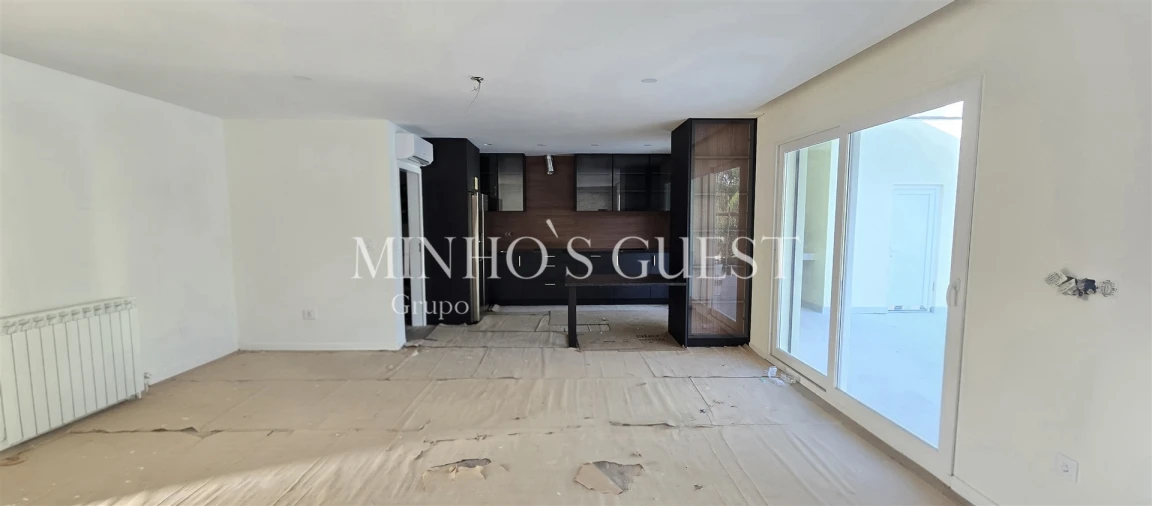 Moradia T3 para Venda em Espinho Foto 5