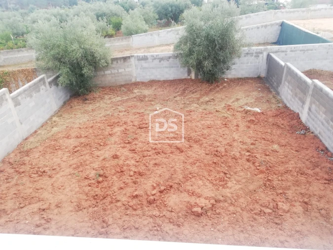 Moradia T4 para Venda em Seiça Foto 6