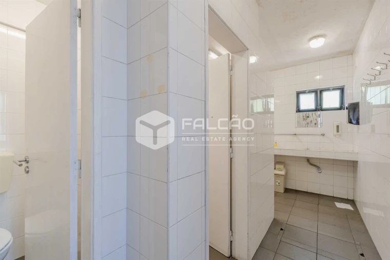 Armazém para Arrendamento em Romeira e Várzea Foto 29