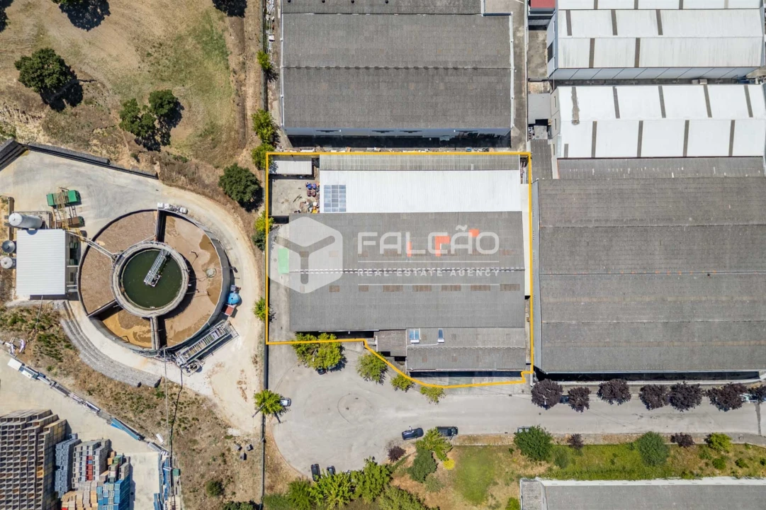 Armazém para Arrendamento em Romeira e Várzea Foto 3