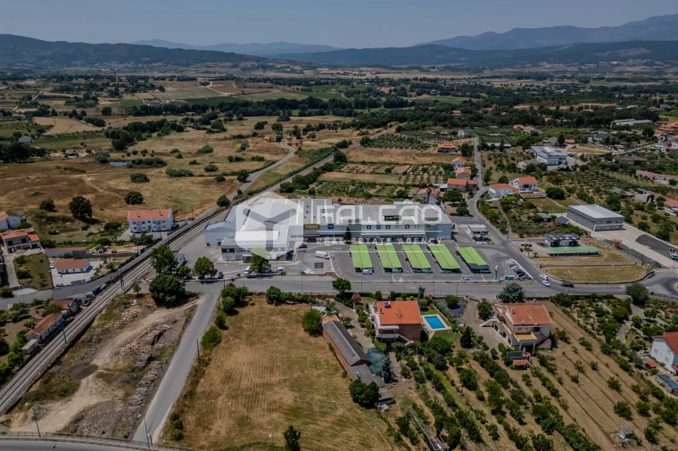 Loja para Arrendamento em Fundão, Valverde, Donas, A. Joanes, A. Nova Cabo Foto 14
