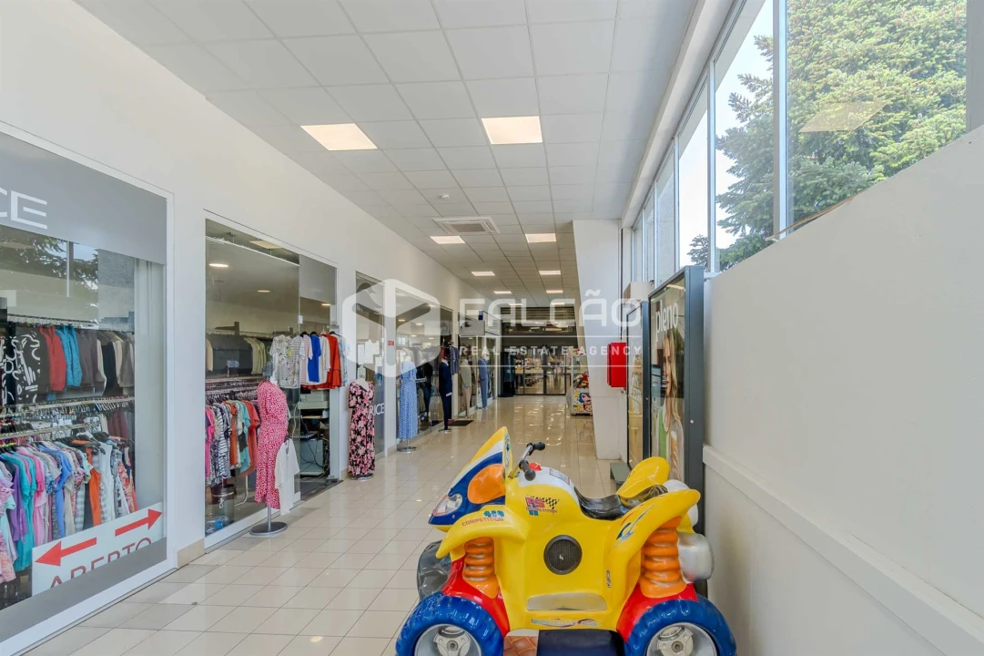 Loja para Arrendamento em Fundão, Valverde, Donas, A. Joanes, A. Nova Cabo Foto 2