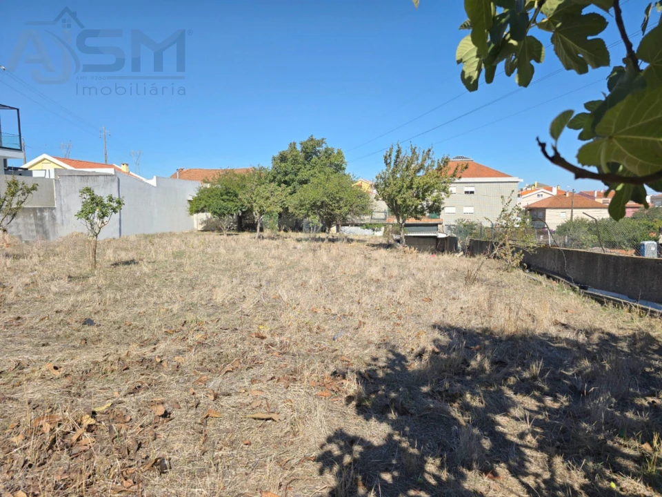 Terreno para Venda em Cacém e São Marcos Foto 8