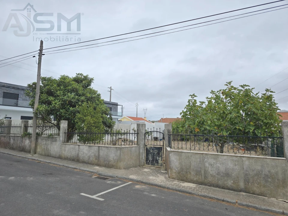 Terreno para Venda em Cacém e São Marcos Foto 4