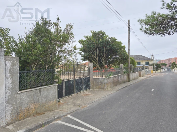 Terreno para Venda em Cacém e São Marcos Foto 2