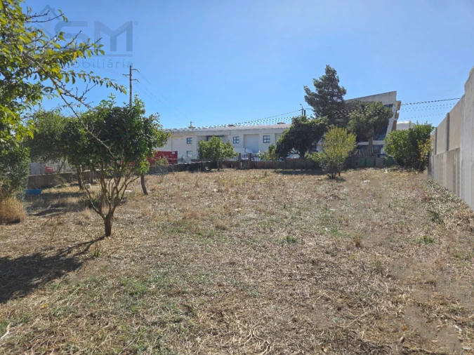 Terreno para Venda em Cacém e São Marcos Foto 9