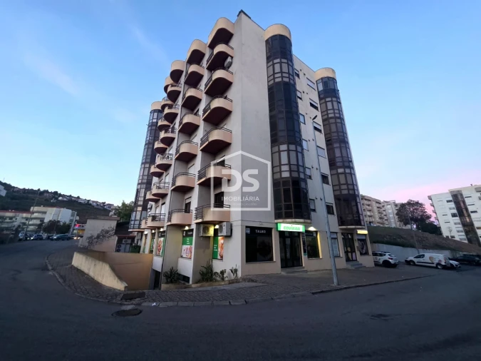 Apartamento T3 para Venda em Lamego (Almacave e Sé)