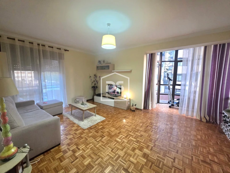 Apartamento T3 para Venda em Lamego (Almacave e Sé) Foto 2