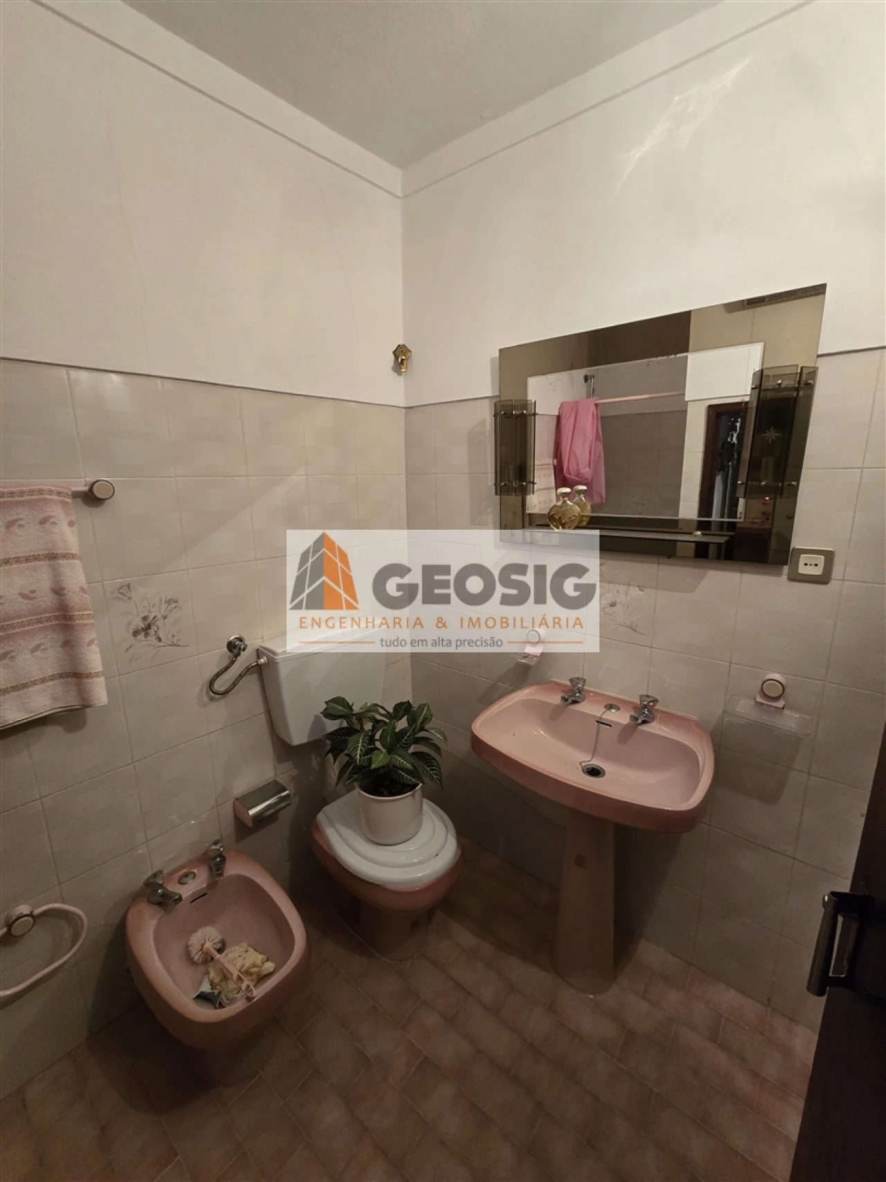 Moradia T2 para Venda em Santa Barbara de Padrões Foto 8